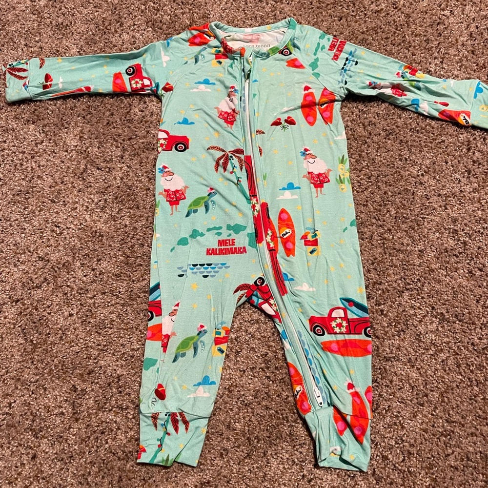 CocoMoon Hawaii Christmas 2t EUC